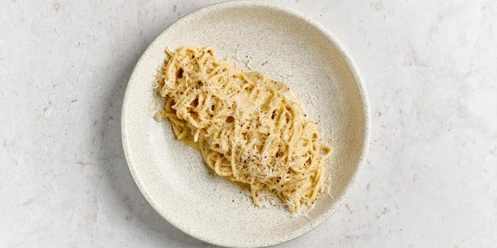 Spaguetti Cacio y Pepe