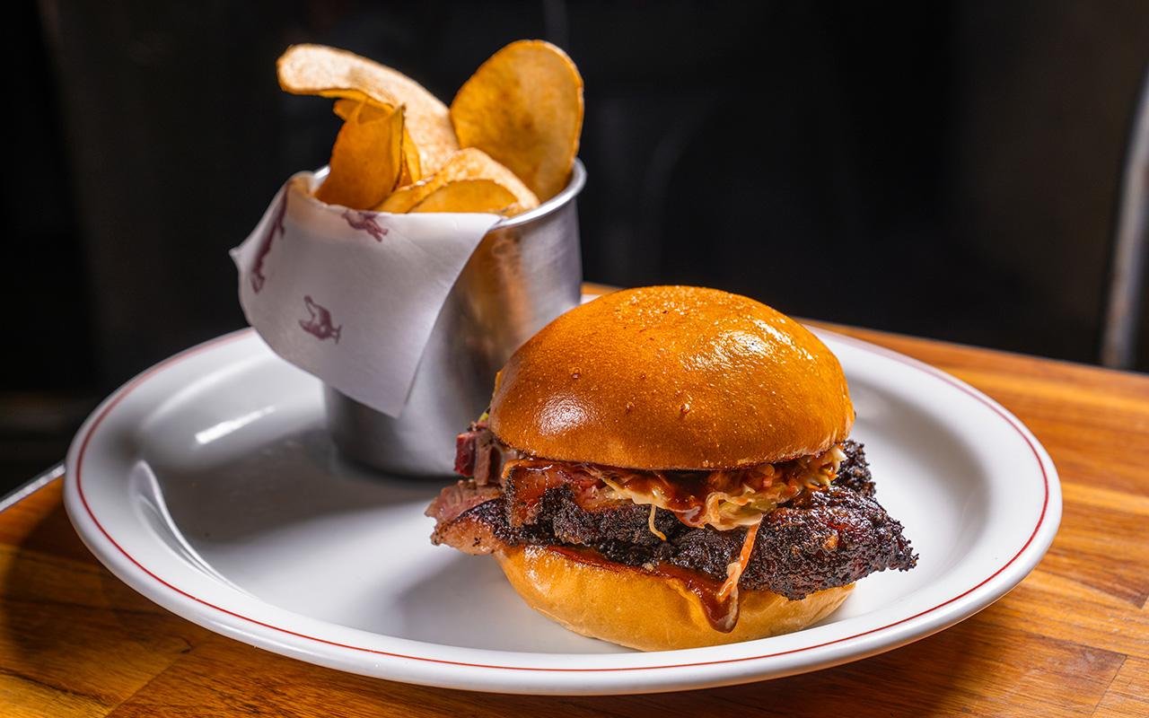 Sánduche de Brisket 1