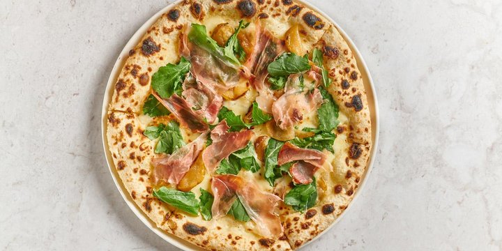 Pizza Prosciutto y Pera