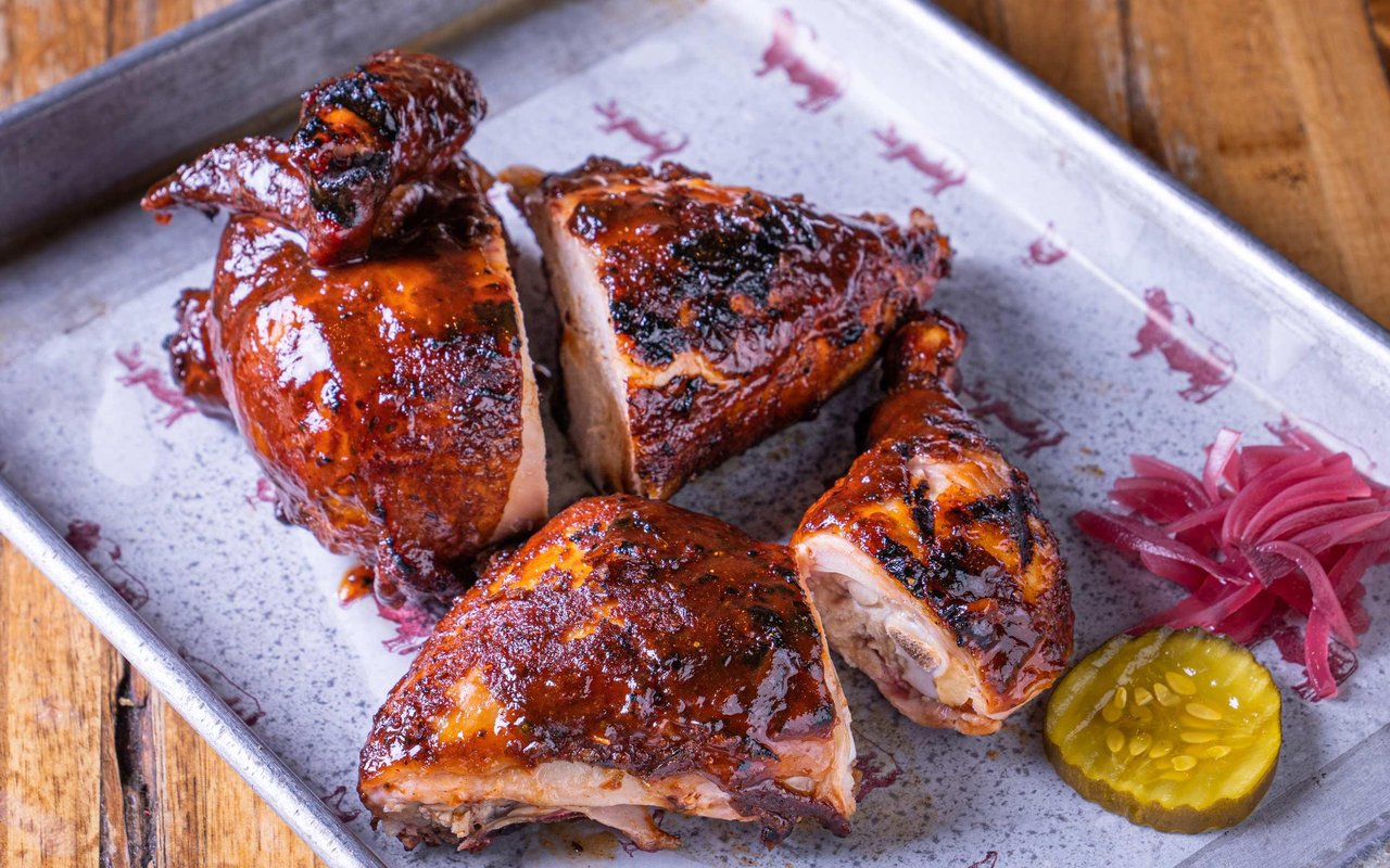  1/2 Pollo Barbecue 1