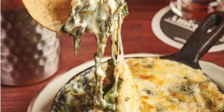 Dip De Espinaca y Alcachofa