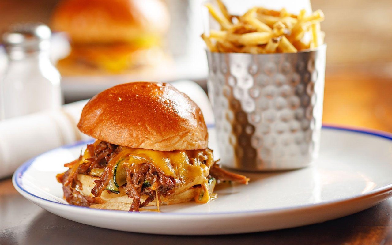 Sánduche De Costilla 1