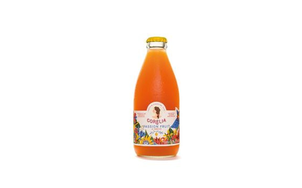 Soda Natural de Maracuyá con Flor de Jamaica  1