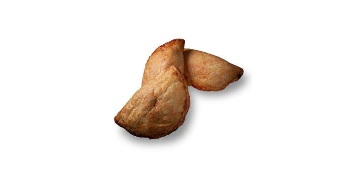 Empanada de Pollo y Queso