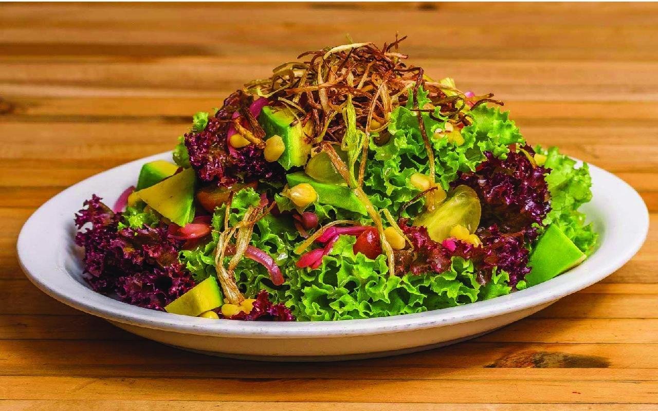 Ensalada Pequeña La Fama 1