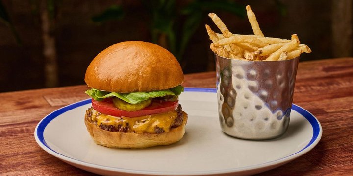 Hamburguesa Callejera Sencilla Con Queso