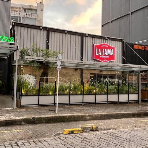 La Fama 85