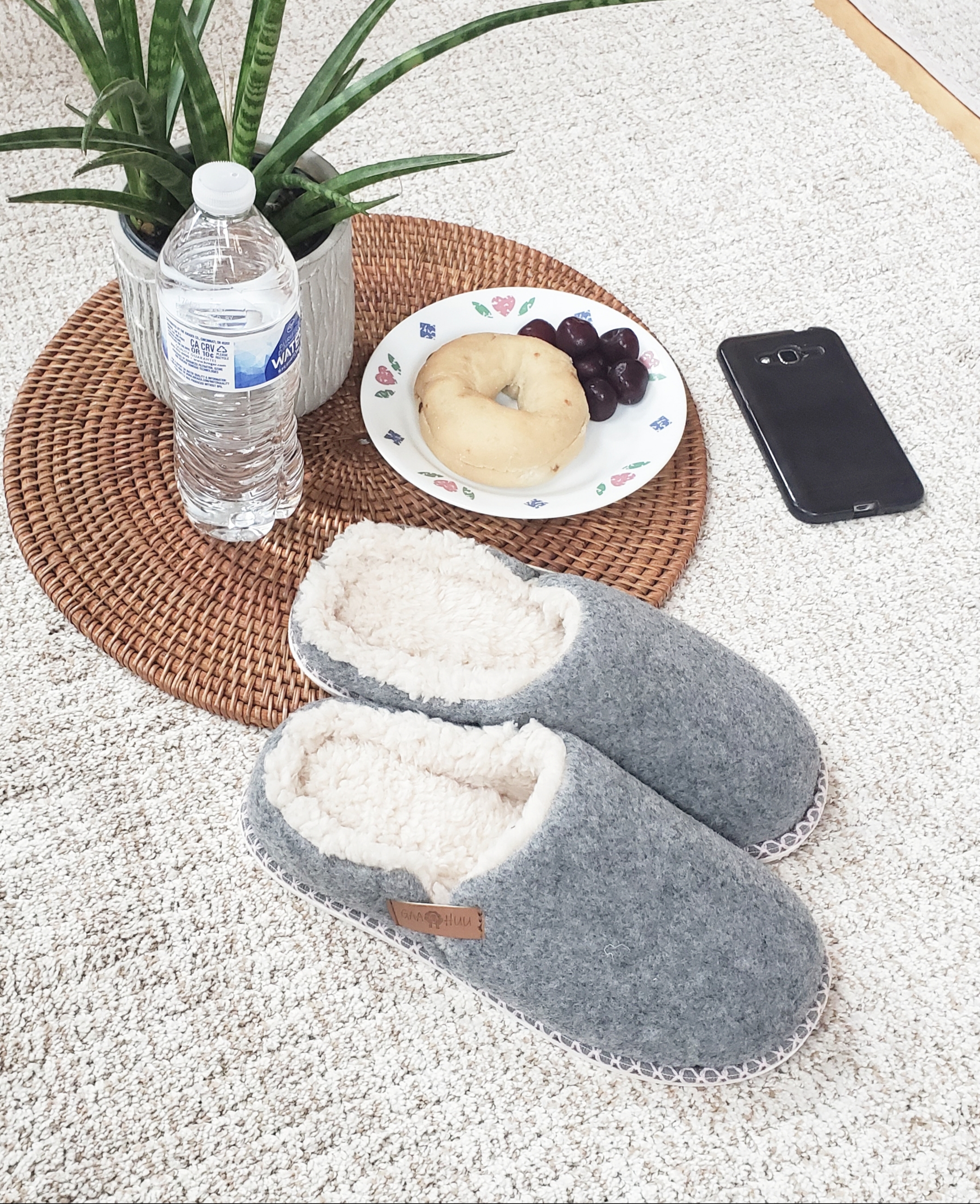 Gaahuu Womens Faux Wool Clog slippers with Memory Foam