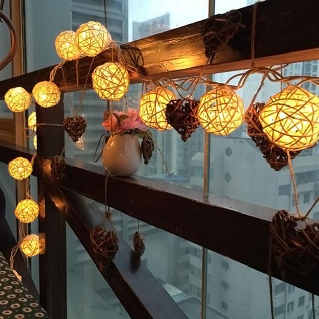 20 LED Warm White Rattan Ball String Fairy Lights For Xmas Party 20 LED Warm White Rattan Ball String Fairy Lights For Xmas Party