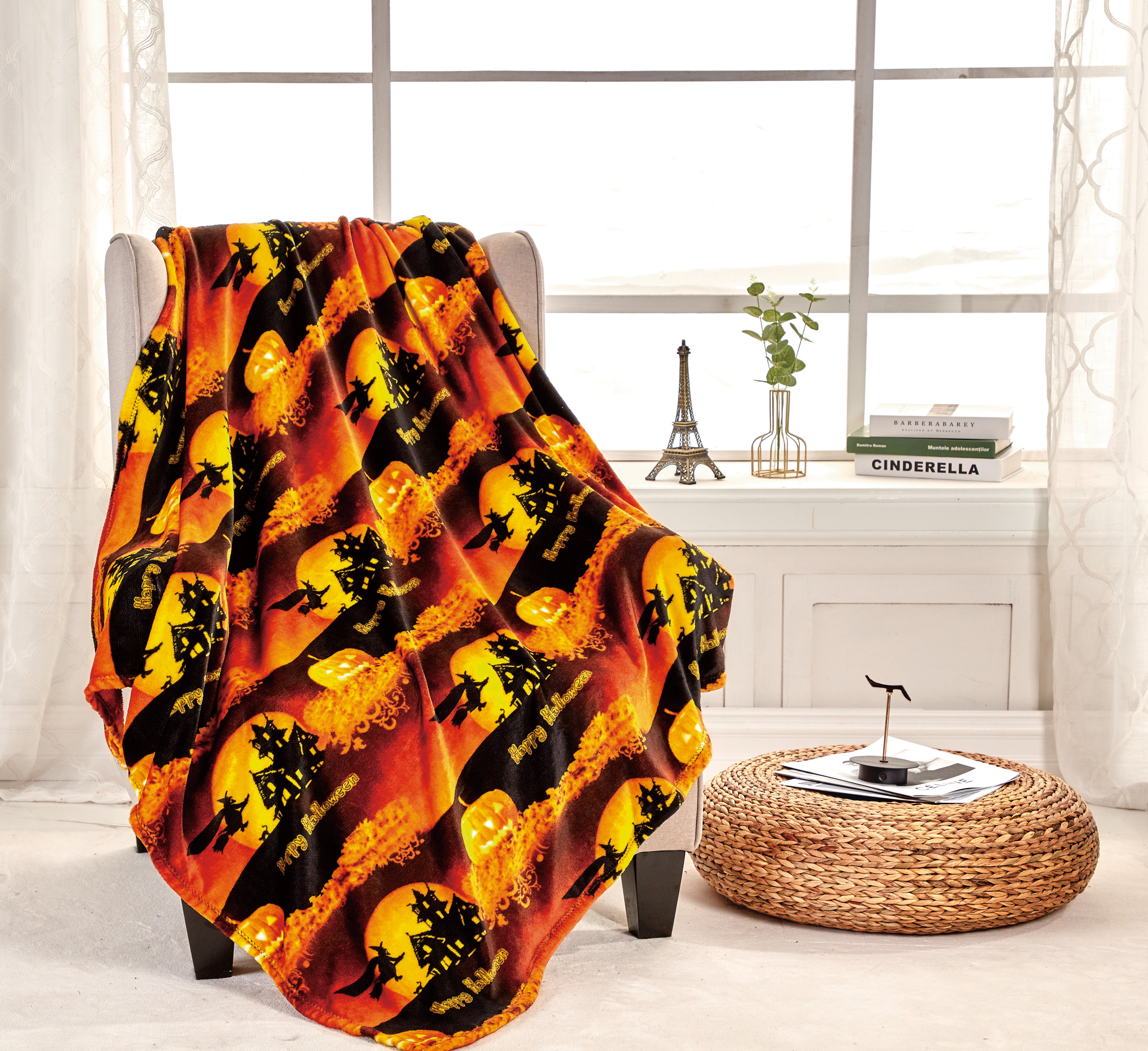 Autumn / Halloween Theme 50" x 60" Throws