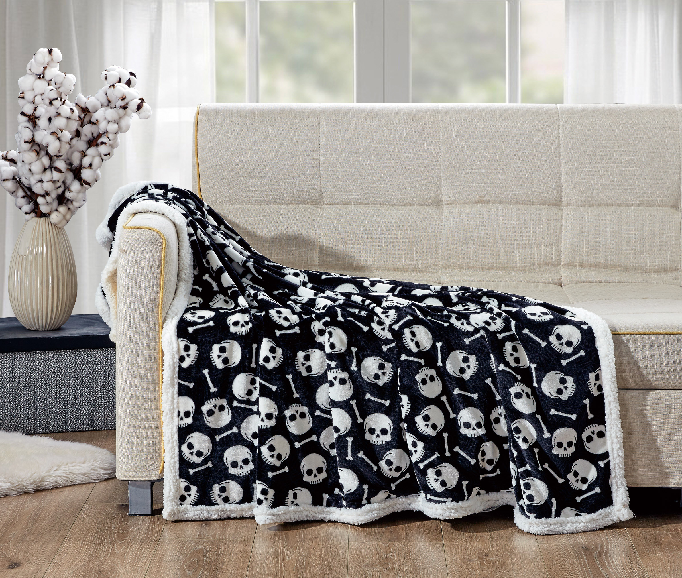 Printed Sherpa Throw