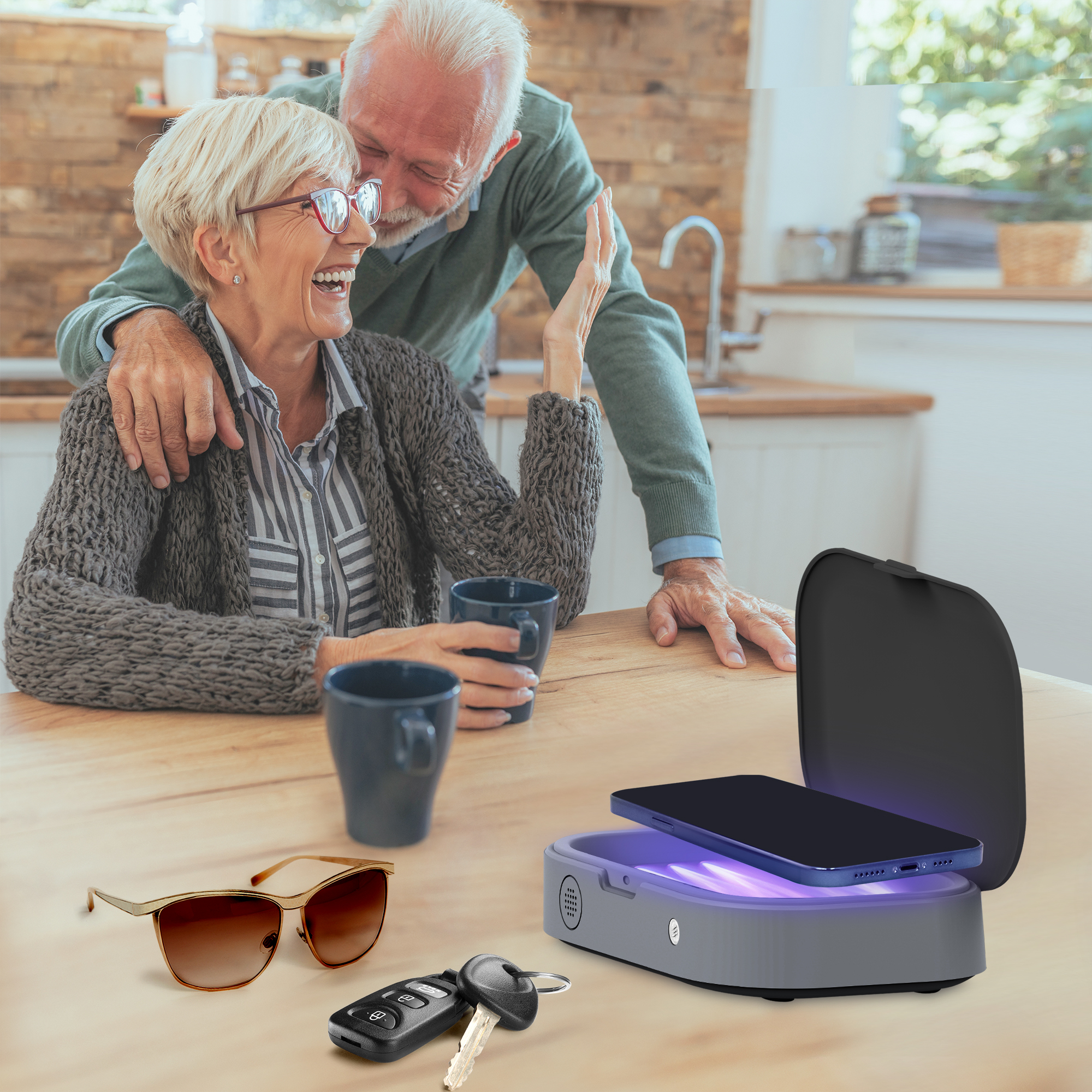 U-Clean UV Light Sanitizing & Disinfecting Portable Box