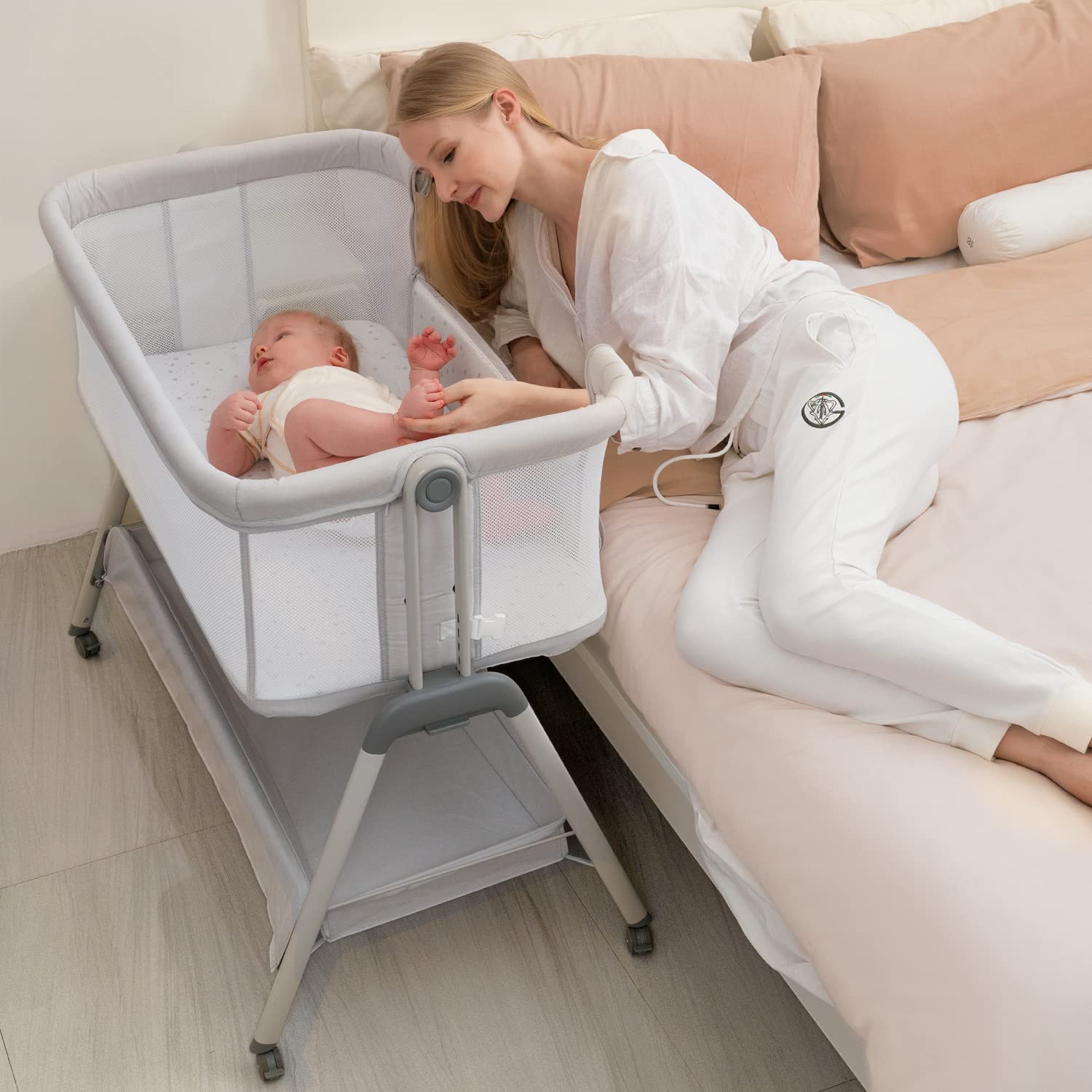 ANGELBLISS BABY BASSINET BEDSIDE SLEEPER EASY FOLDING PORTABLE MATTRESS - BEIGE