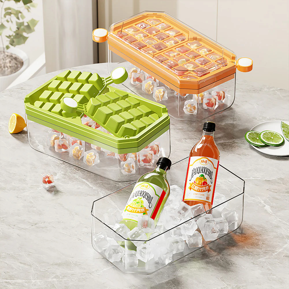 Bi-Fold Ice Lattice Single Layer with Covered Ice Bin Ice Spoon