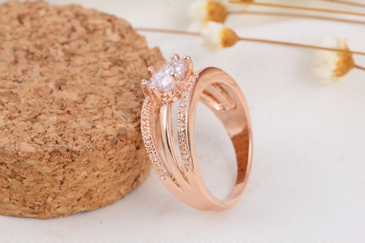 18kt Rose Gold Cubic Zirconia Ladies Rings