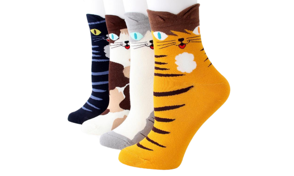 Cats Face on Socks: Side Face