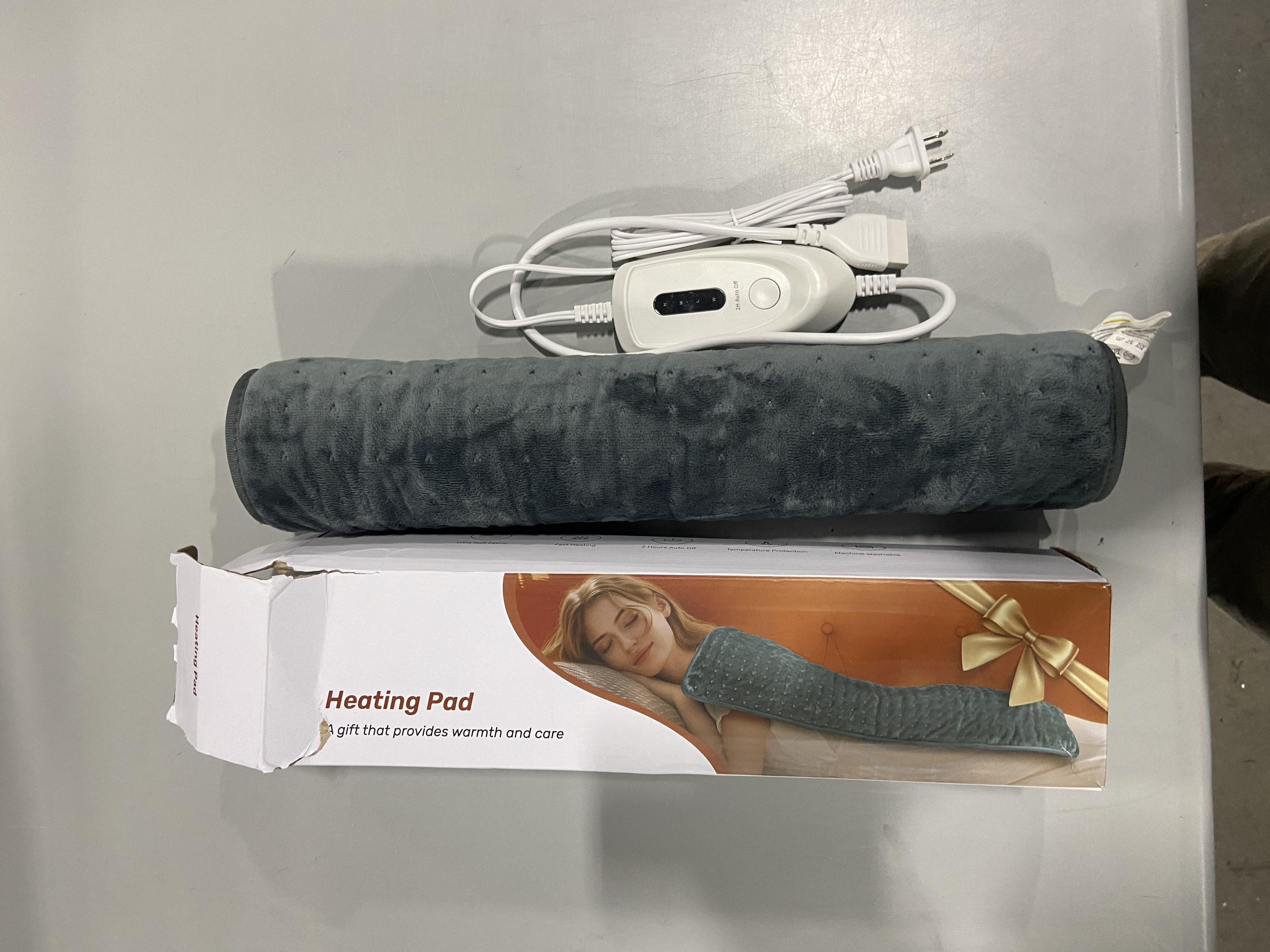 GENERIC HEATING PAD FOR BACK PAIN - GRAY