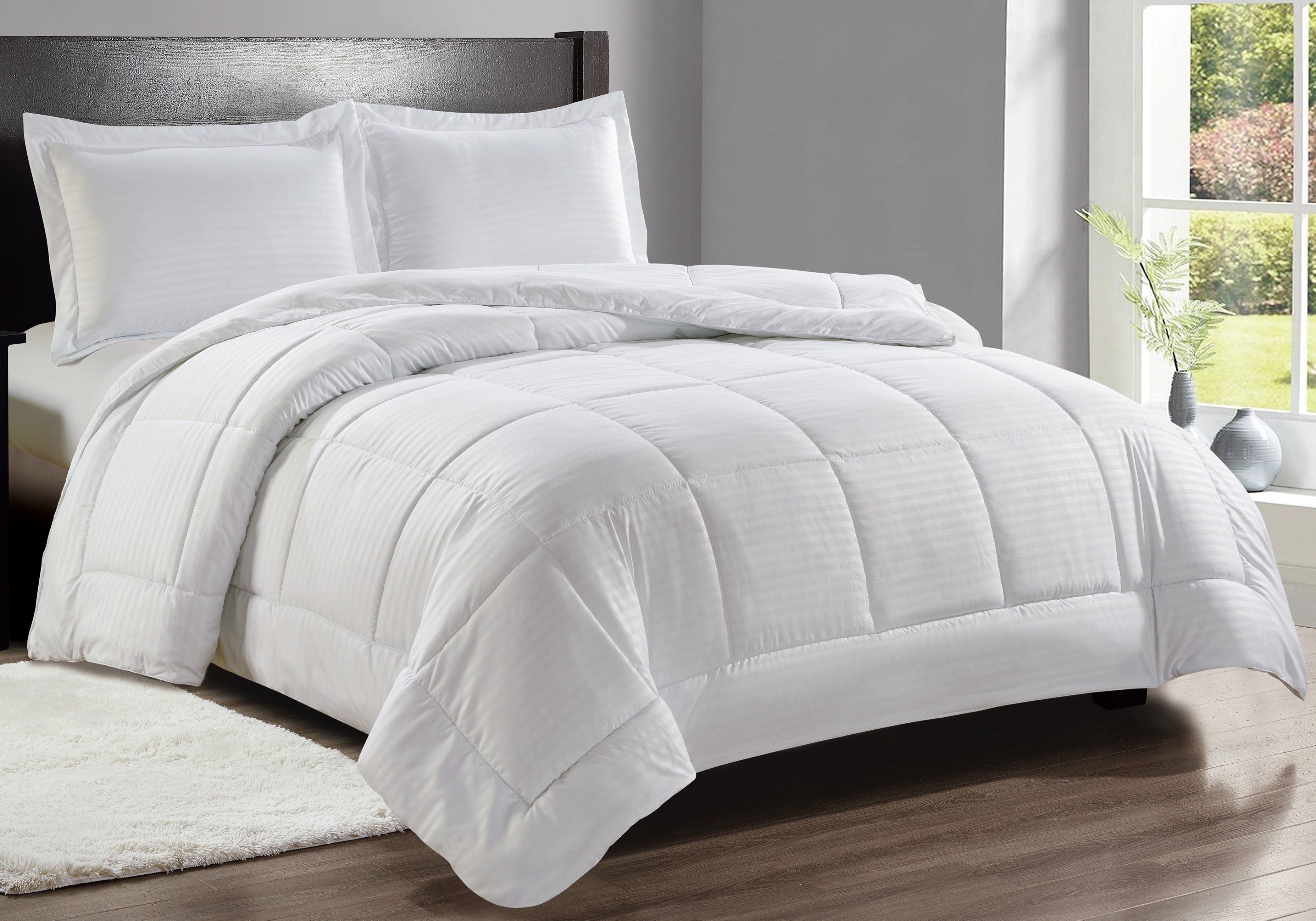 3 Piece Mini Set Comforter