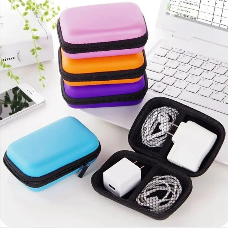 Portable Travel Tech Pouch – Earphone & Cable Case