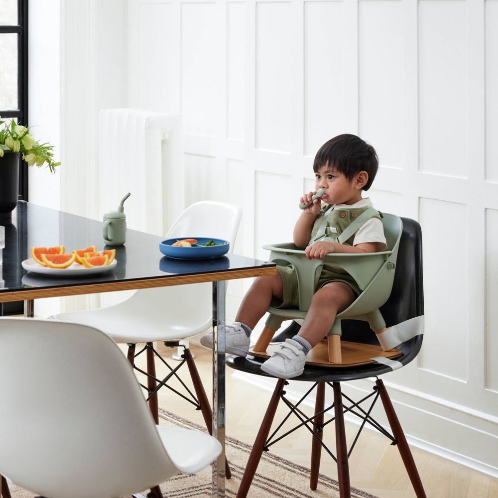 Lalo Booster Seat - 2 Color Options