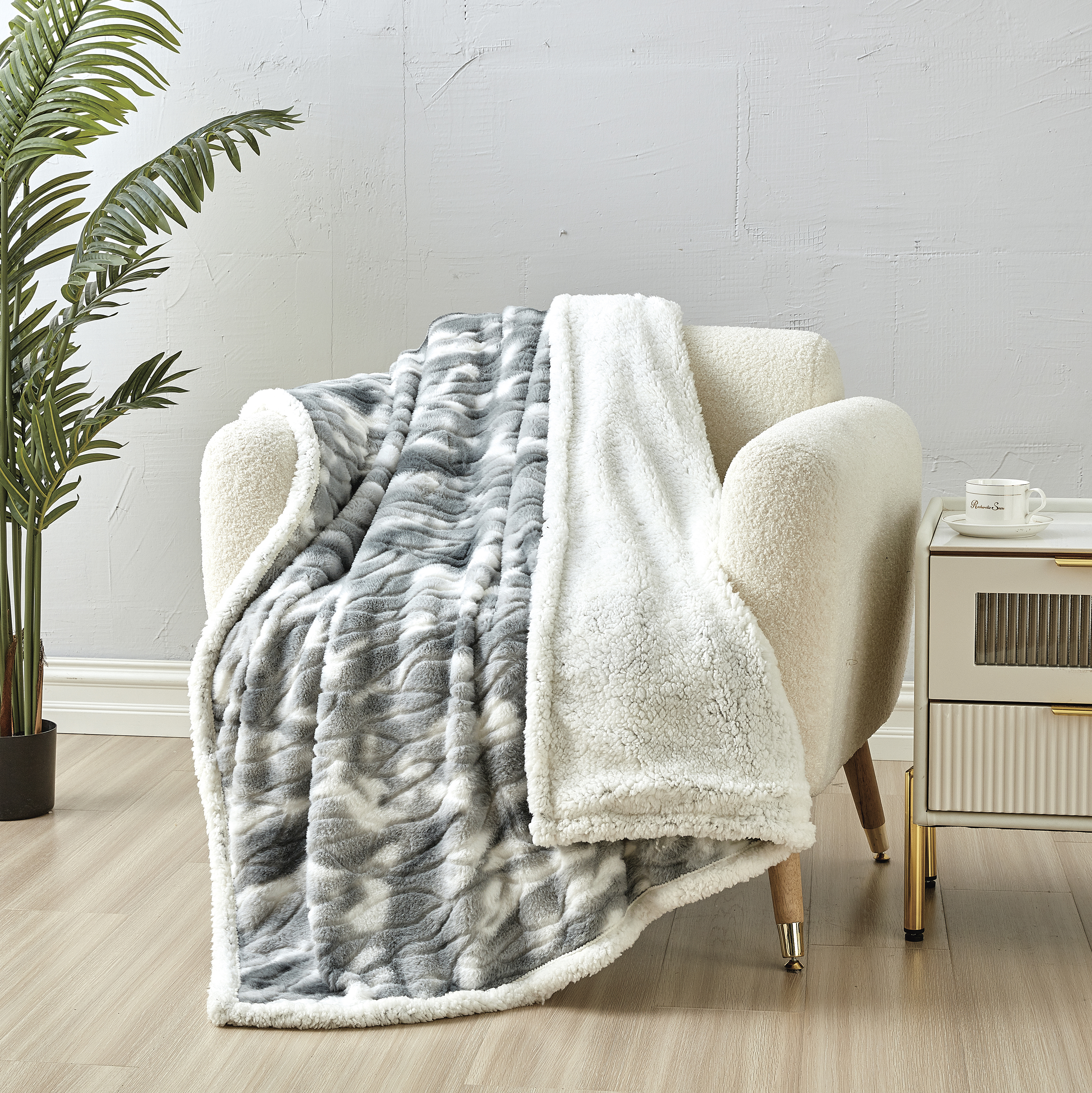 Alaska Sherpa Throw