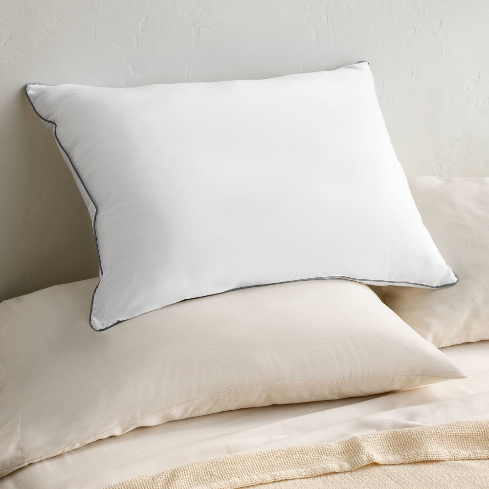 Firm Premium Cooling Pillow - Casaluna
