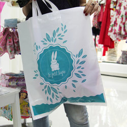 Le petit lapin (Branding)