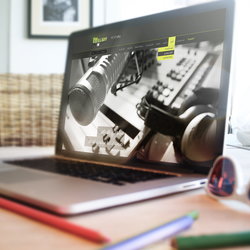 Melody Fm. Website responsive 