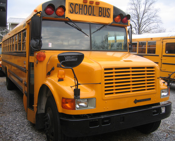 Taylor Bus | 2000 International Thomas