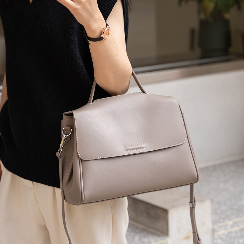 One Shoulder Messenger Bag For Women With Large Capacity - Image 3