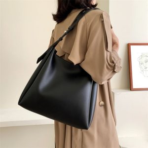 Women's Solid Color Vintage Large Capacity Tote Bag