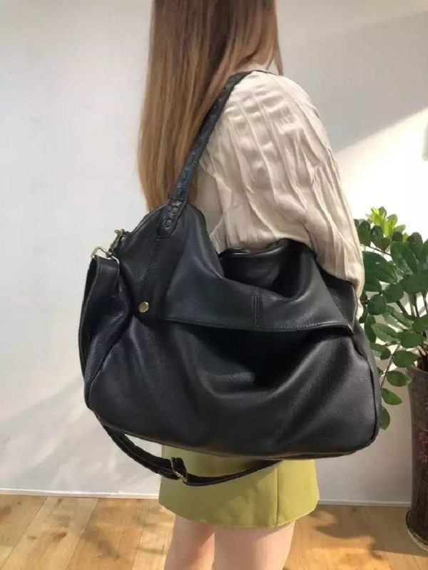 Top Layer Cowhide Large Capacity Shoulder Bag - Image 6