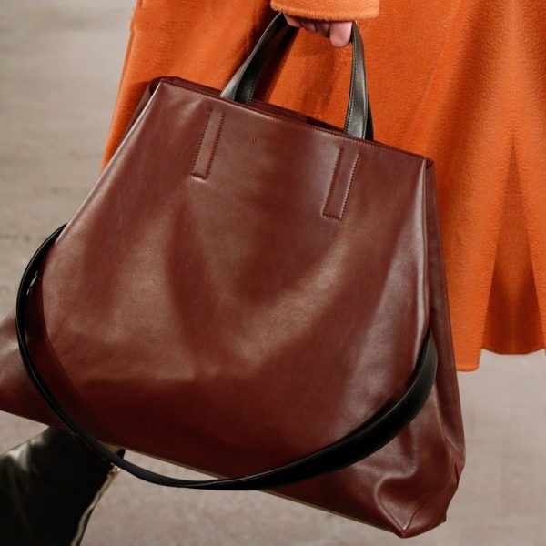 Fashionable Leather Handbag Shoulder Bag - Image 5
