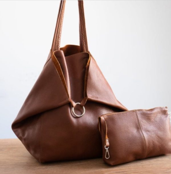 Soft Leather Large Capacity Single Shoulder Handbag - Image 5