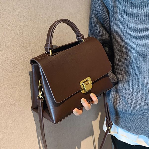 Women's Retro Casual Single Shoulder Crossbody Bag - Image 7