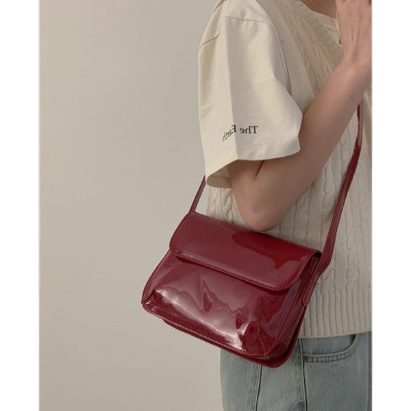 Fashionable Glossy Red Bag For Women - Image 5