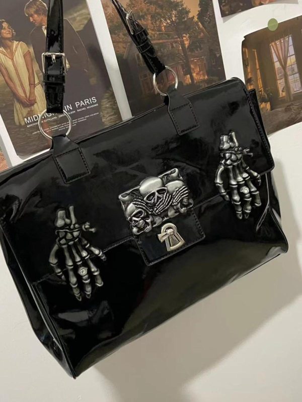 Original Hot Girl Patent Leather Large Capacity Special-interest Design Handbag - Image 3