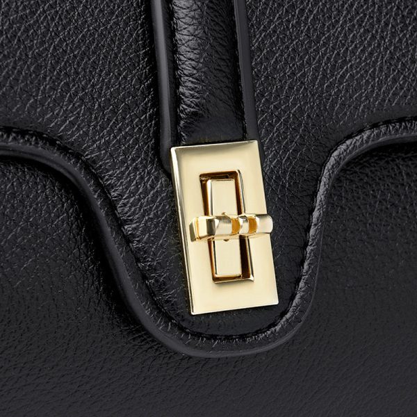 Simple Design Armpit Women's Shoulder Messenger Bag - Image 2