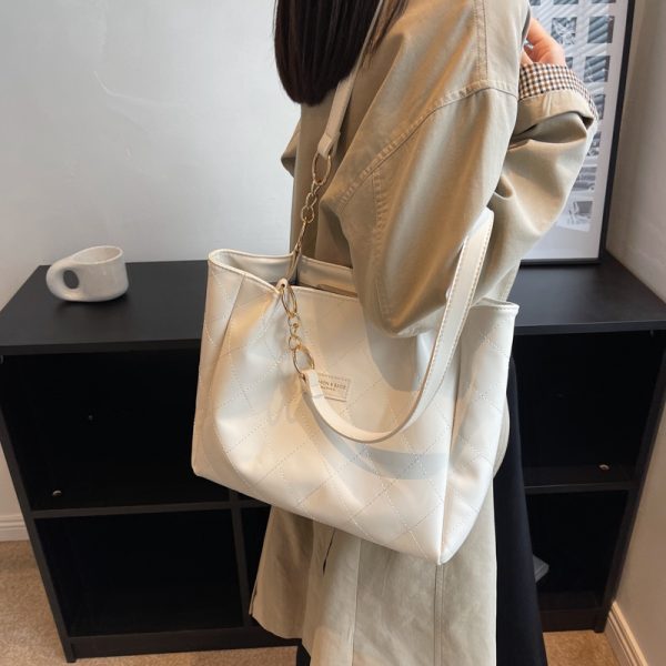 Women's Large Capacity Zipper Simple Fashion Shoulder Bag - Image 2