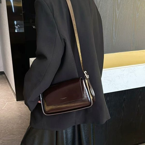 Fashion Winter All-matching Oil Wax Leather Shoulder Underarm Bag - Image 5
