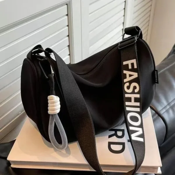 Women's single-shoulder bag Nylon women's single-shoulder bag Simple-style crossbody bag Versatile women's single-shoulder bag - Image 2