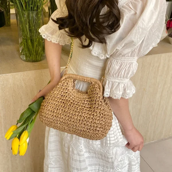 Retro Woven Clutch Bags for Women 2025 Straw Shell Chain Handbag Messenger Bag Ladies Holiday Beach Eco-friendly Crossbody Bag - Image 4