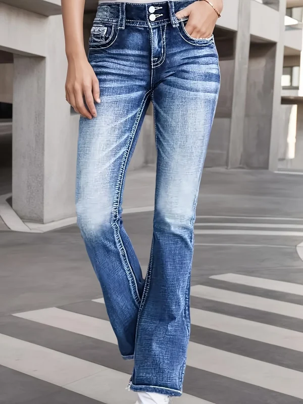 Women's High Elastic Embroidered Flared Jeans, Fashionable Casual Jeans with Pockets, Washed Blue, Comfortable Fit, Can Be Worn in All Seasons