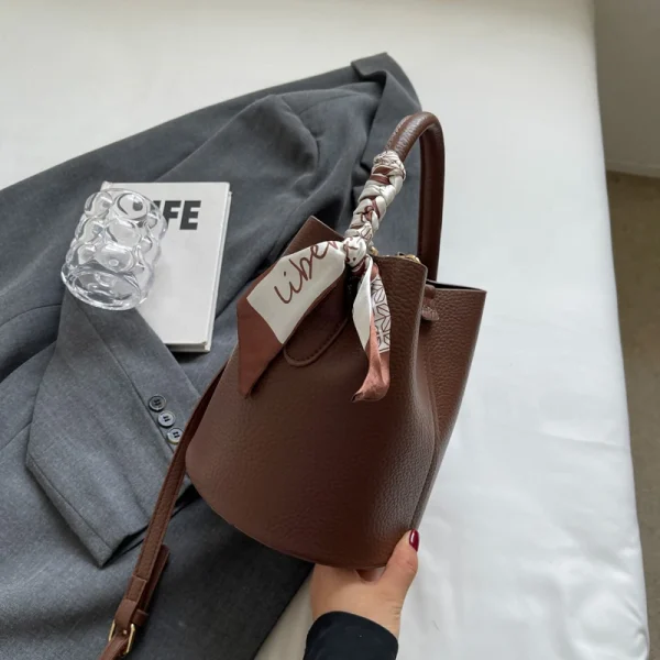 Senior Sense Retro Color Small Bag Women's New Crossbody Bag Super Fire Bucket Bag - Image 4