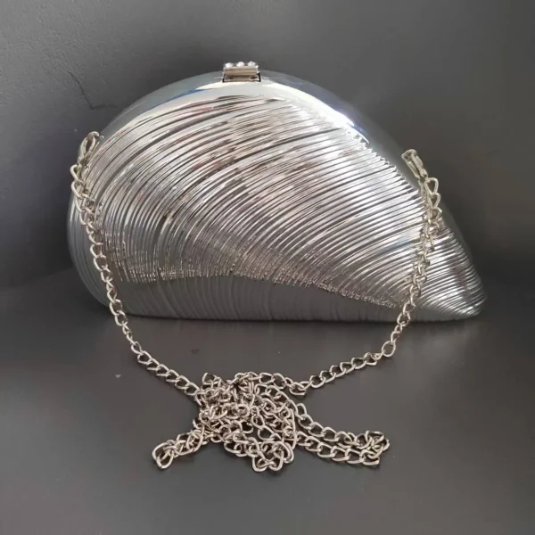 2025 Summer Spring Silver Spiral Oyester Shell Clutch Bag Silver With Silver Chain