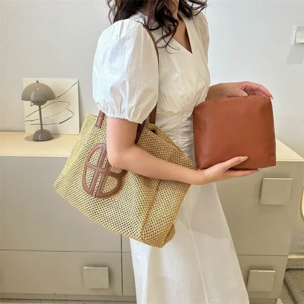 Straw Hollow Out Knitting Tote Bag Large Capacity Handmade Shoulder Handbag Women 2025 Designer Casual Beach Bag Ethnic Style - Image 4