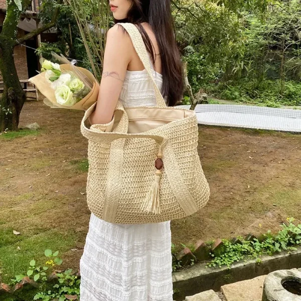 Fashion Large Capacity Fringe Pendant Handmade Straw Handbag Women Holiday Beach Casual Tote Top-Handle Bags Retro Shoulder Bags - Image 2