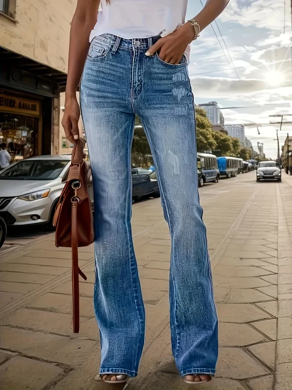 Women's Ripped Stretch Flared Jeans, Retro Street Style, Comfortable Casual Jeans, Machine Washable, with Pockets, Suitable for Everyday Wear