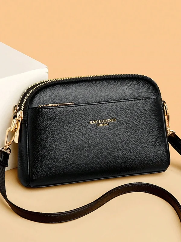 New fashion classic Joker alphabet decorative design shoulder bag, multi-compartment square bag, retro fashion bag, elegant hand