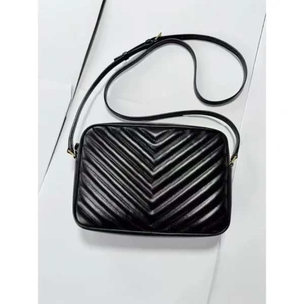 High quality bowling bag 2025 new large capacity retro pillow bag, leather crossbody handbag, commuting bag